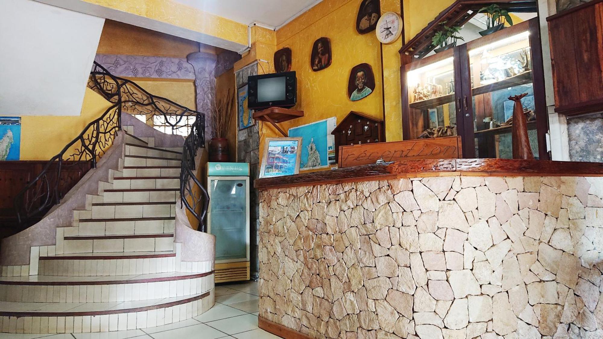 Central Hotel Antsiranana 外观 照片
