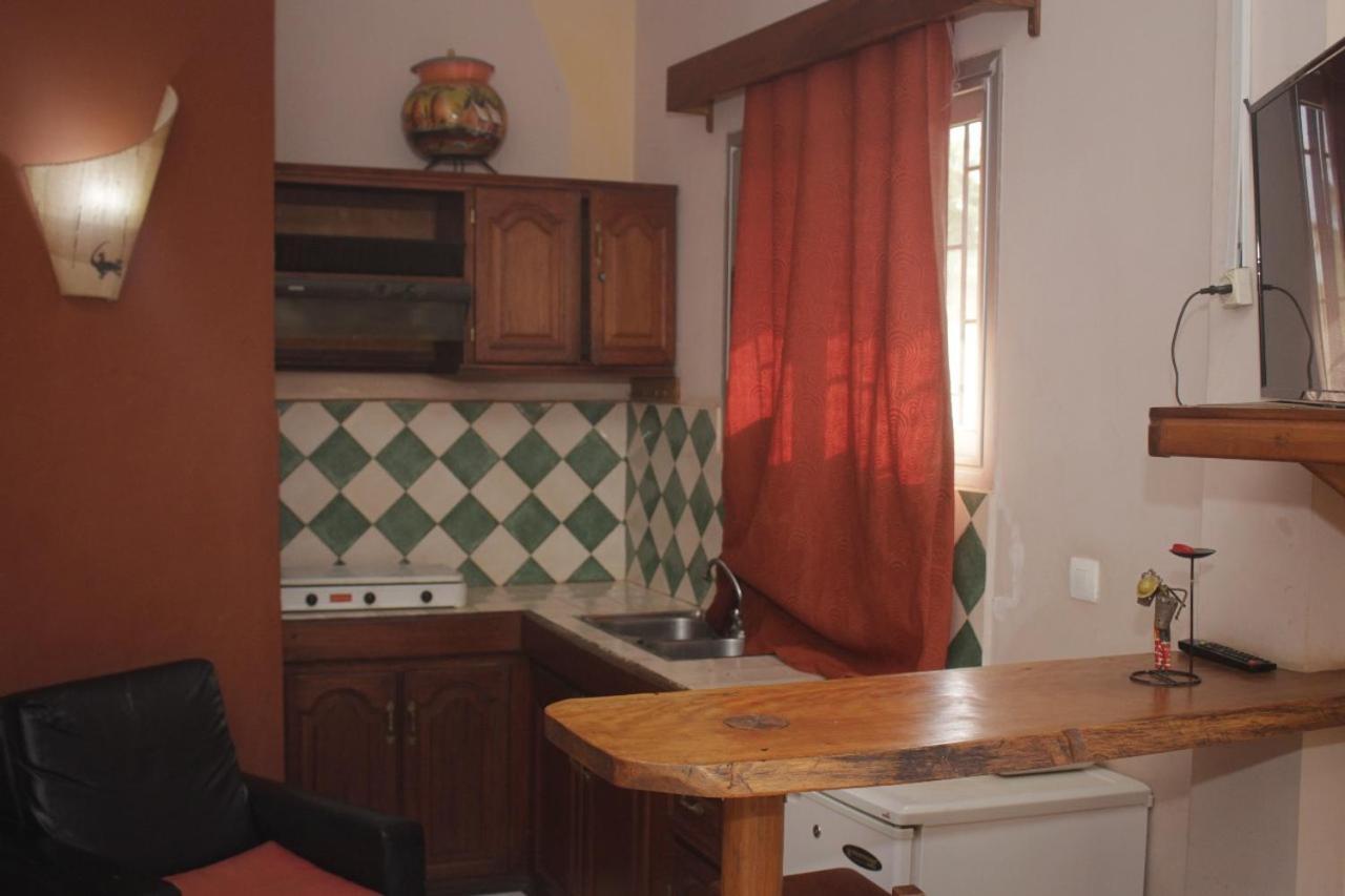 Central Hotel Antsiranana 外观 照片