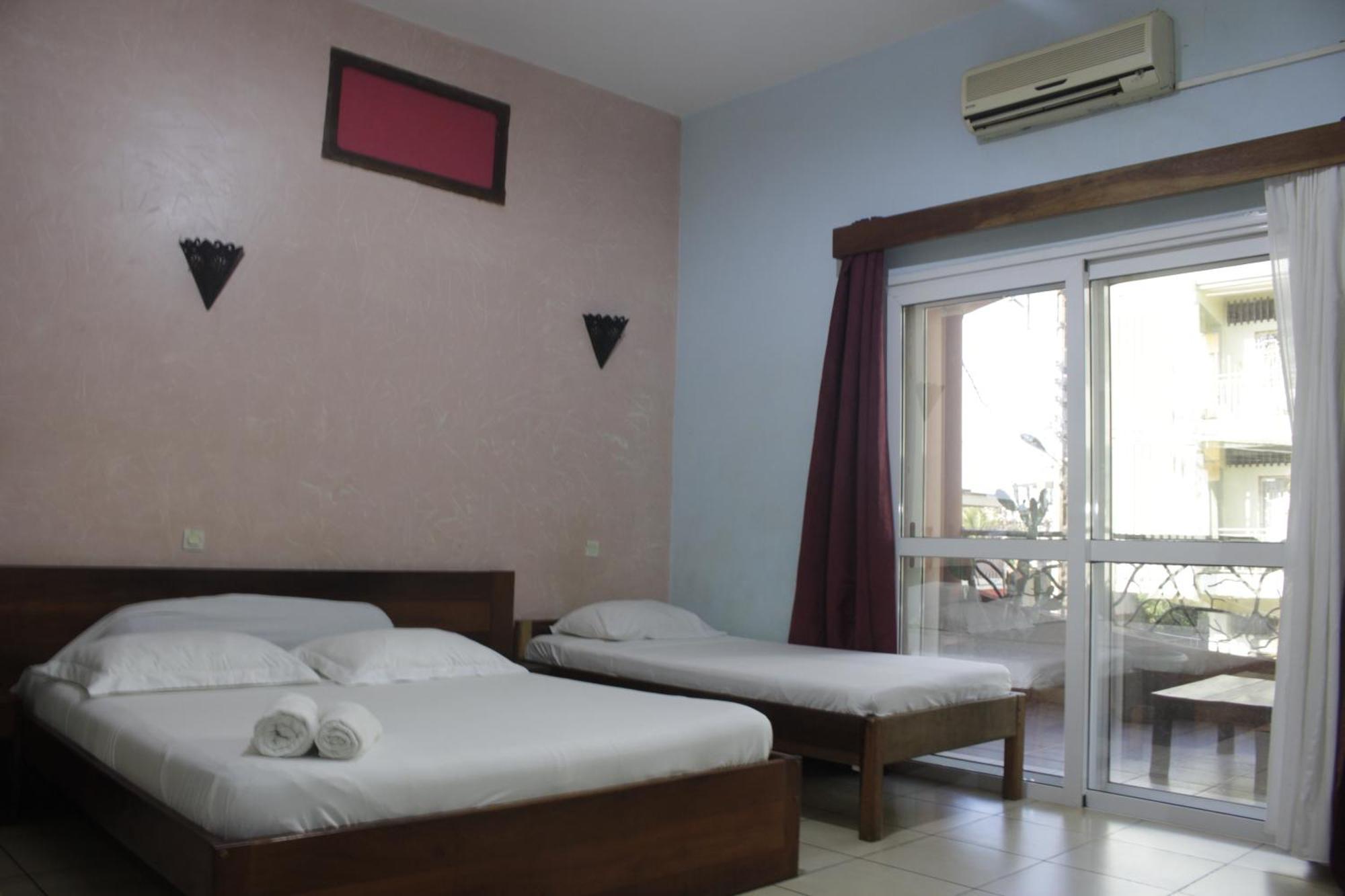 Central Hotel Antsiranana 外观 照片